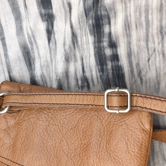 FOSSIL MADDOX Brown Leather SILVER TONE HARDWARE MINI CROSSBODY - Picture 10 of 11